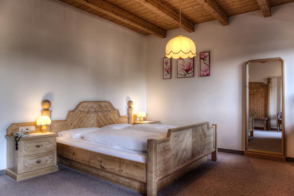 Pension Panorama Monguelfo-Tesido / Welsberg-Taisten Eksteriør billede